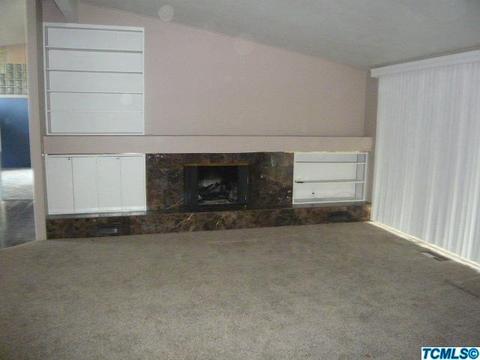 2937 W Iris Ave, Visalia, CA 93277 photo 8
