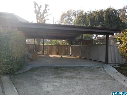2937 W Iris Ave, Visalia, CA 93277 photo 5