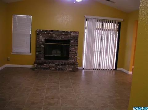 2542 E Parker Ct, Visalia, CA 93292 photo 7