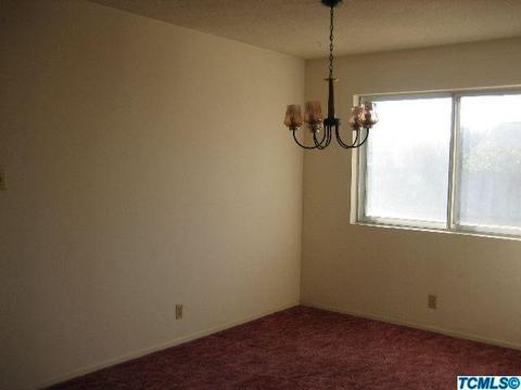 341 Lemmon Way, Hanford, CA 93230 photo 3