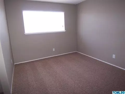 1763 E Sonora Ave, Tulare, CA 93274 photo 8
