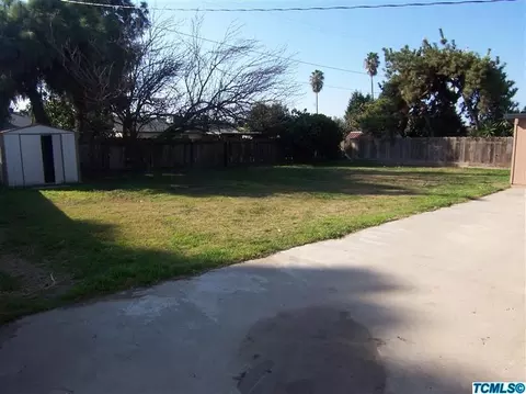 1763 E Sonora Ave, Tulare, CA 93274 photo 11