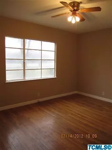 9404 E Belmont Ave, Sanger, CA 93657 photo 7