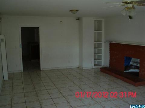 32919 Hawthorne Rd, Ivanhoe, CA 93235 photo 5