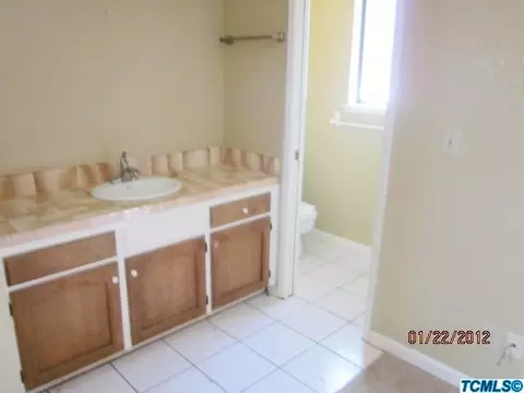 612 N Quince Ave, Exeter, CA 93221 photo 7