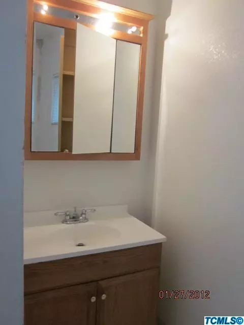 32919 Hawthorne Rd, Ivanhoe, CA 93235 photo 4