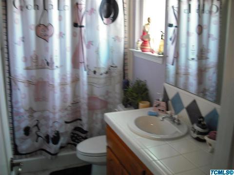 2815 E Harter Ct, Visalia, CA 93292 photo 22