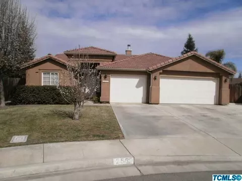 2550 E Beech Ct, Visalia, CA 93292 photo 1
