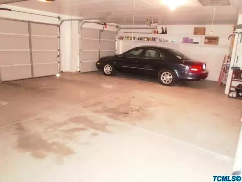 2550 E Beech Ct, Visalia, CA 93292 photo 37