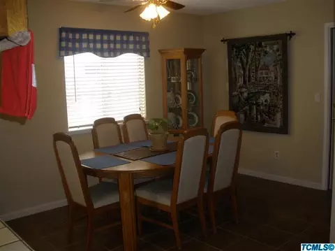 503 S Francis Ave, Exeter, CA 93221 photo 7