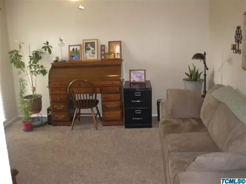 503 S Francis Ave, Exeter, CA 93221 photo 3