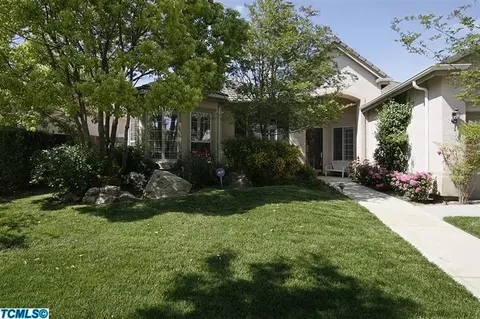 337 Goshen Ave, Clovis, CA 93611 photo 2