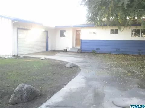 2349 E Sierra Ave, Tulare, CA 93274 photo 5