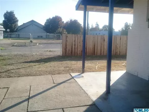 2349 E Sierra Ave, Tulare, CA 93274 photo 18
