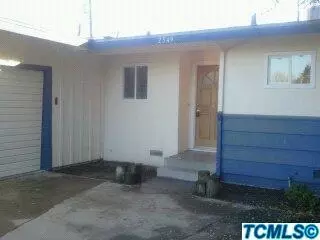 2349 E Sierra Ave, Tulare, CA 93274 photo 4
