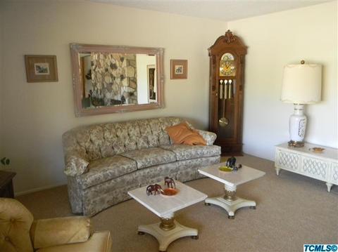 3133 W Iris Ave, Visalia, CA 93277 photo 5