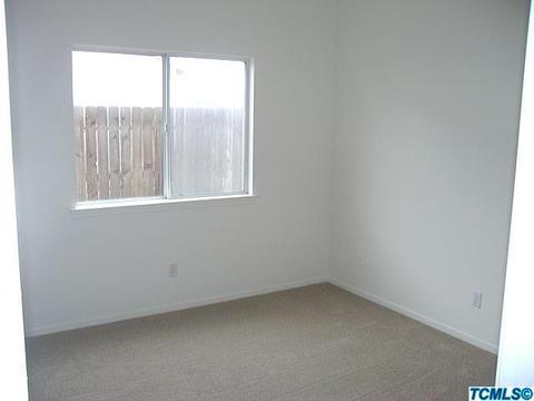 1481 Bay St, Lemoore, CA 93245 photo 14