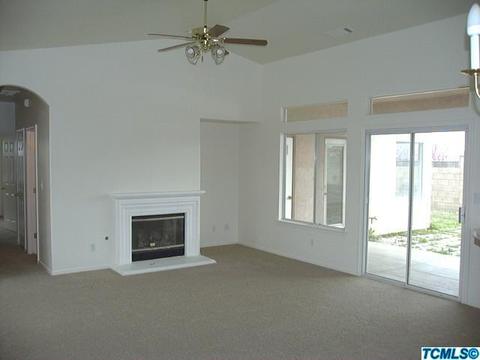 1481 Bay St, Lemoore, CA 93245 photo 7