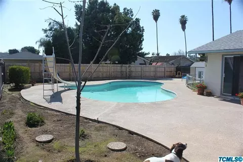 976 E Millwood Dr, Dinuba, CA 93618 photo 8