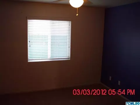 3927 E Oak Ave, Visalia, CA 93292 photo 4
