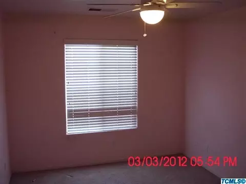 3927 E Oak Ave, Visalia, CA 93292 photo 5