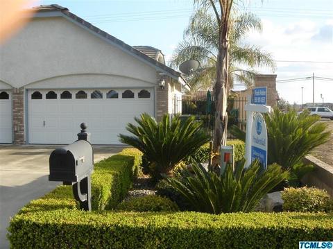 325 E Oak View Ave, Visalia, CA 93277 photo 1