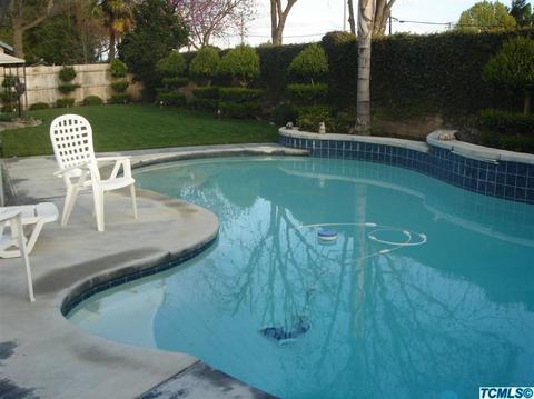 325 E Oak View Ave, Visalia, CA 93277 photo 16