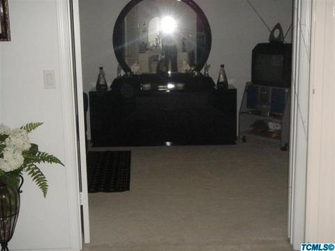 325 E Oak View Ave, Visalia, CA 93277 photo 29