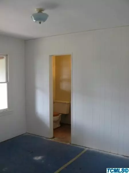 717 Elm St, Hanford, CA 93230 photo 19