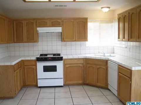 3612 E School Ct, Visalia, CA 93292 photo 10