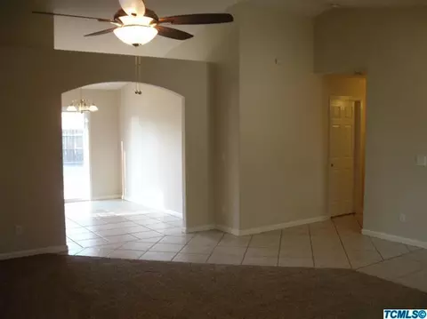 3612 E School Ct, Visalia, CA 93292 photo 7