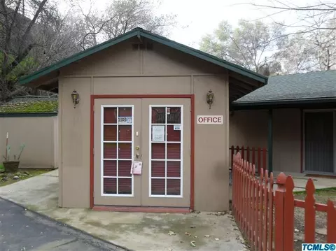 45176 Sierra Dr, Three Rivers, CA 93271 photo 7