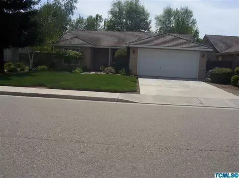 4239 E Feemster Ave, Visalia, CA 93292 photo 1