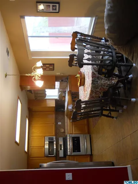1055 Maple, Arroyo Grande, CA 93420 photo 10