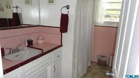 3132 E Westcott Ave, Visalia, CA 93292 photo 12
