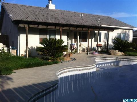 573 Puffin Ln, Lemoore, CA 93245 photo 1