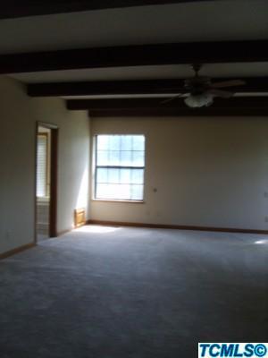 3303 E Birch Ave, Visalia, CA 93292 photo 9