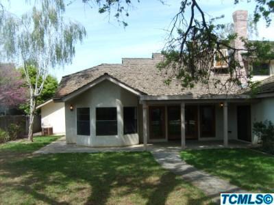 3303 E Birch Ave, Visalia, CA 93292 photo 2