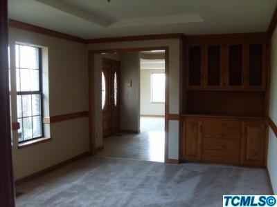 3303 E Birch Ave, Visalia, CA 93292 photo 8