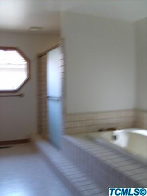 3303 E Birch Ave, Visalia, CA 93292 photo 11