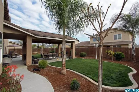 1817 E Duff Ave, Reedley, CA 93654 photo 3