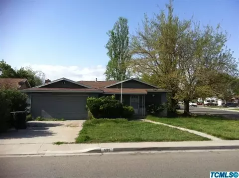 1285 Cypress Ln, Lemoore, CA 93245 photo 1