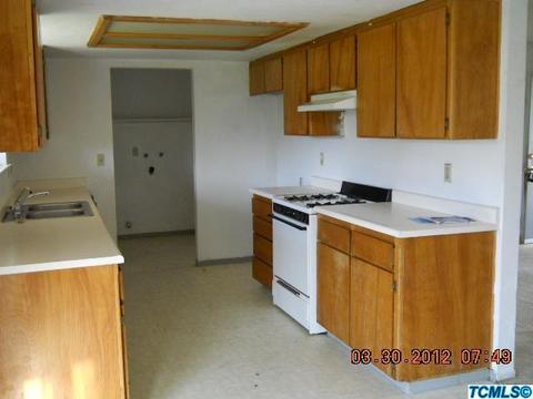 15907 Giotta Ave, Ivanhoe, CA 93235 photo 2