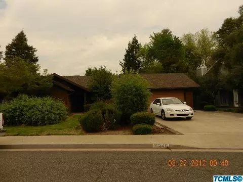 2346 E Harvard Ct, Visalia, CA 93292 photo 1