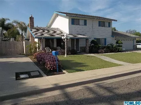 111 E Beech Ave, Visalia, CA 93277 photo 1