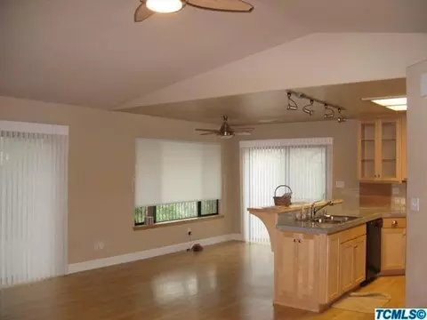 42161 Eggers Dr, Three Rivers, CA 93271 photo 8