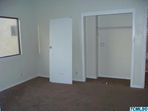 641 Alpha St, Tulare, CA 93274 photo 9