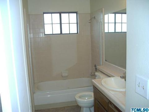 641 Alpha St, Tulare, CA 93274 photo 15
