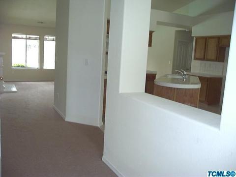 4110 E Meadow Ave, Visalia, CA 93292 photo 5