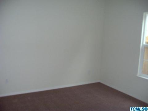 4110 E Meadow Ave, Visalia, CA 93292 photo 8